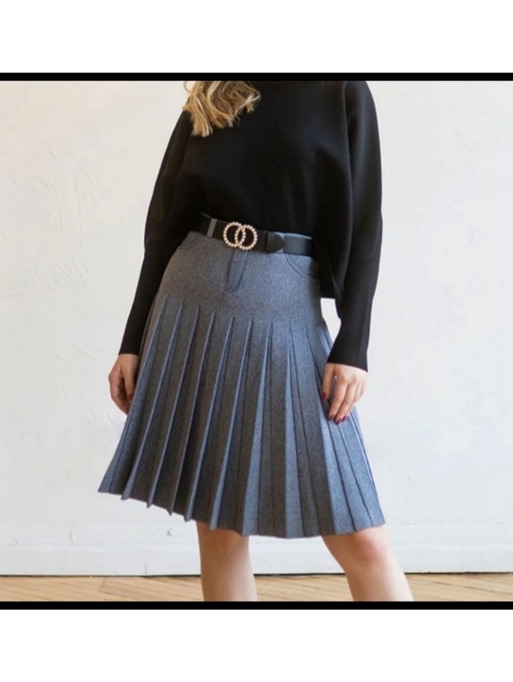 NWT APPARALEL Infinity Skirt Fit Flare Flat Pleat Pocket Stretch Knit Medium NEW